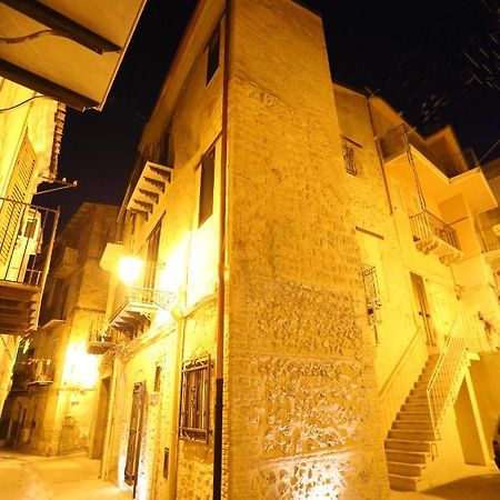 Antica Dimora Dell'Ammiraglio Aparthotel Licata Luaran gambar